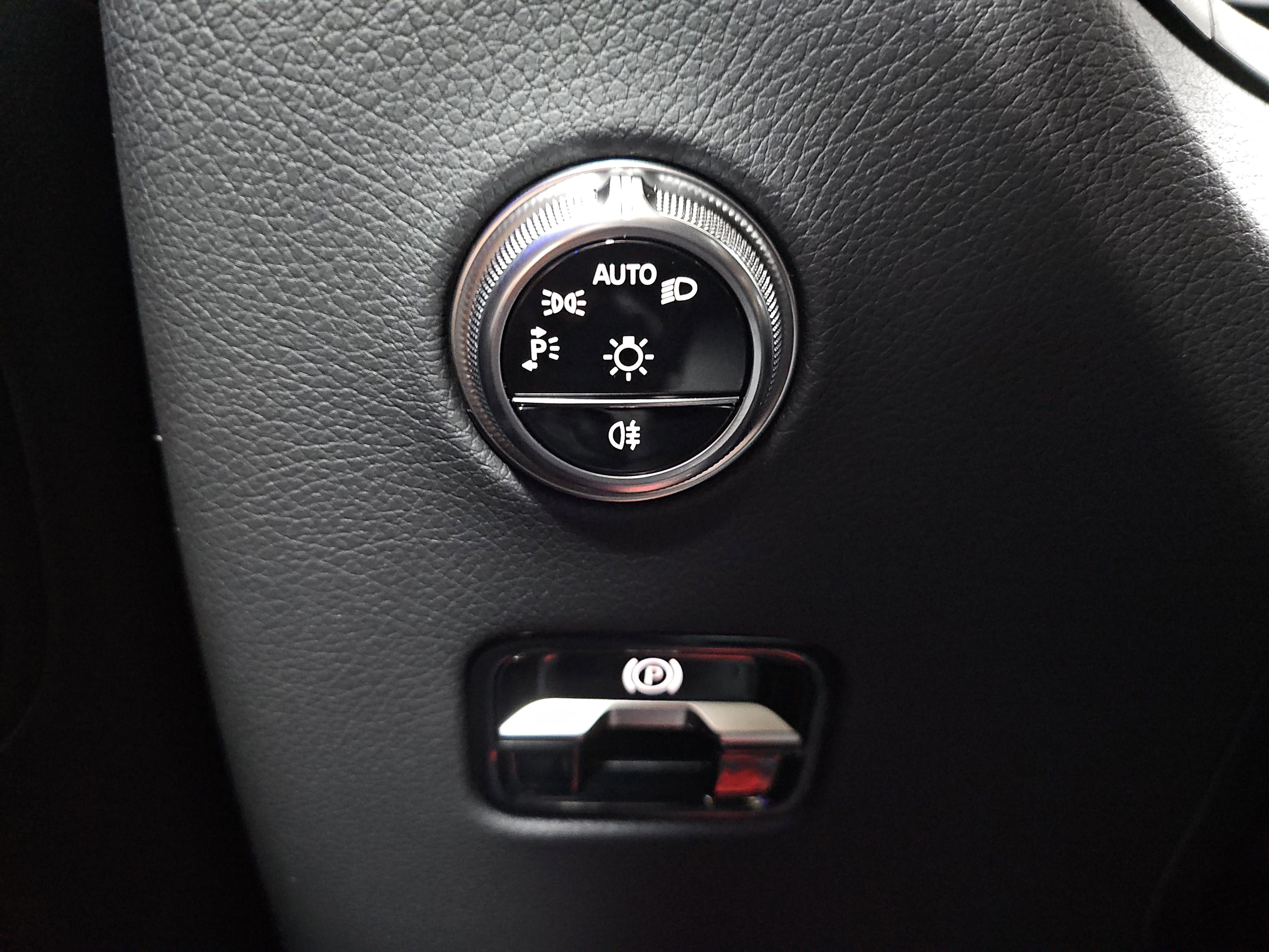 New 2026 Mercedes-Benz GLC 300 4MATIC image 27