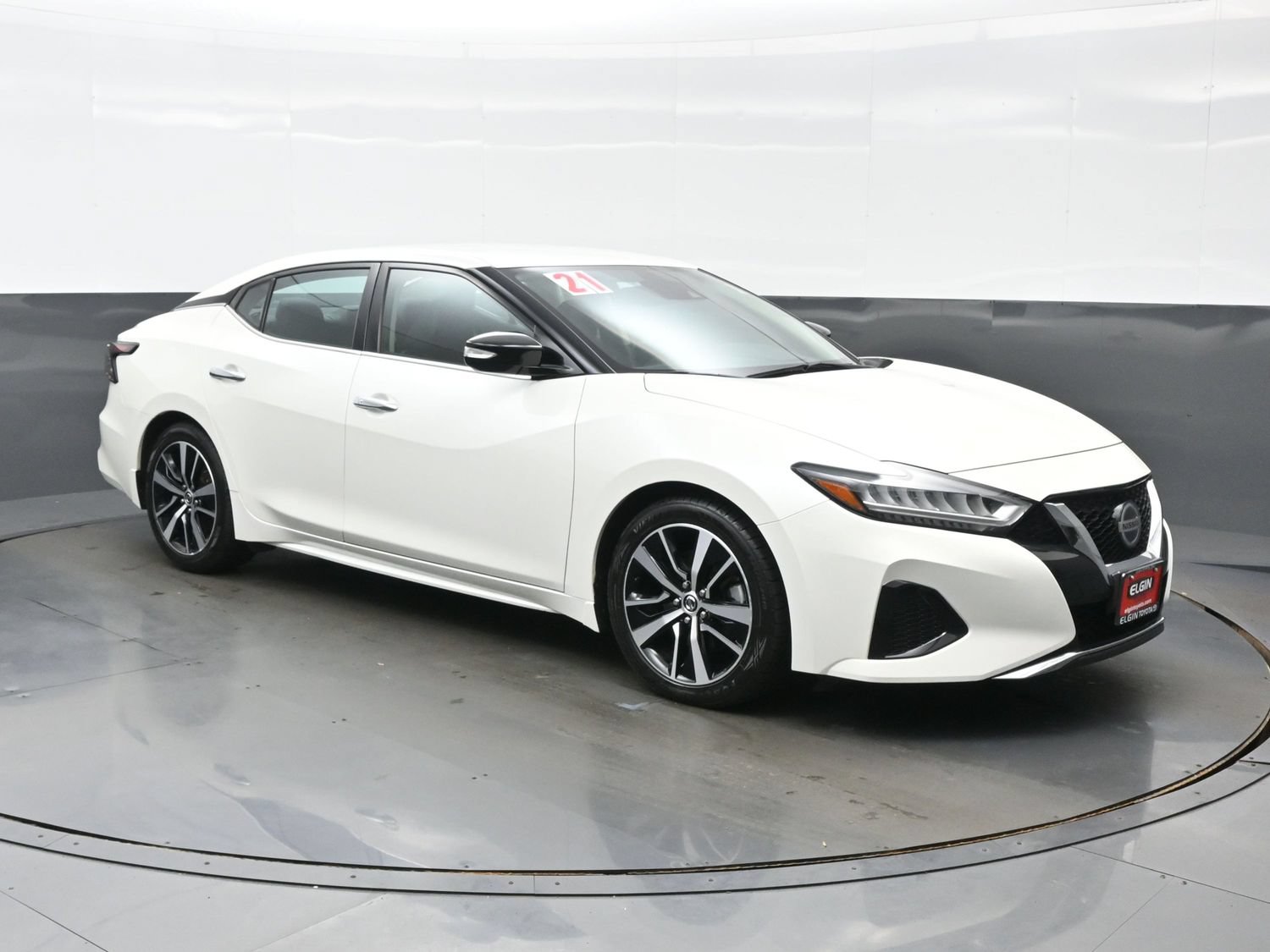Used 2021 Nissan Maxima 3.5 SV w/ Floor Mat Group FWD image 8