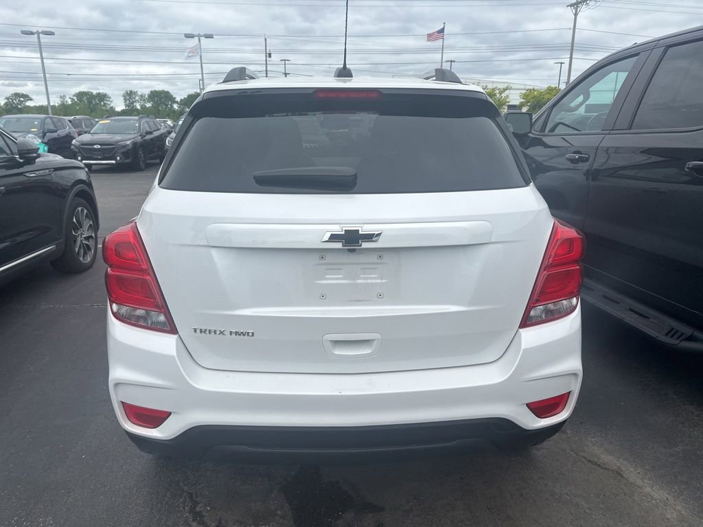Used 2022 Chevrolet Trax LT w/ Sport Edition AWD/4WD image 3