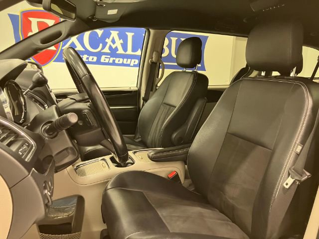 Used 2019 Dodge Grand Caravan SXT FWD image 29
