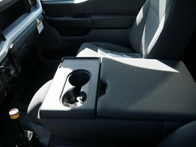 New 2024 Ford F550 4x4 Regular Cab Super Duty image 22