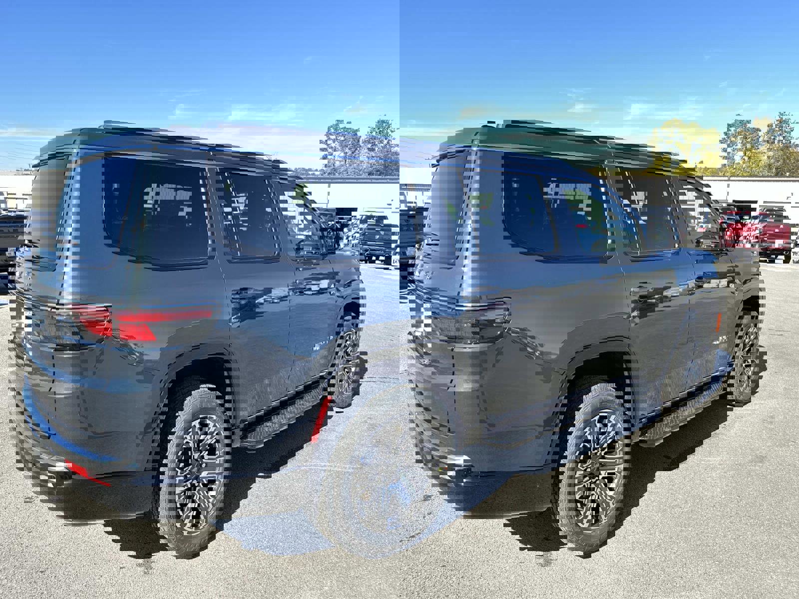 New 2025 Jeep Wagoneer 4WD image 4