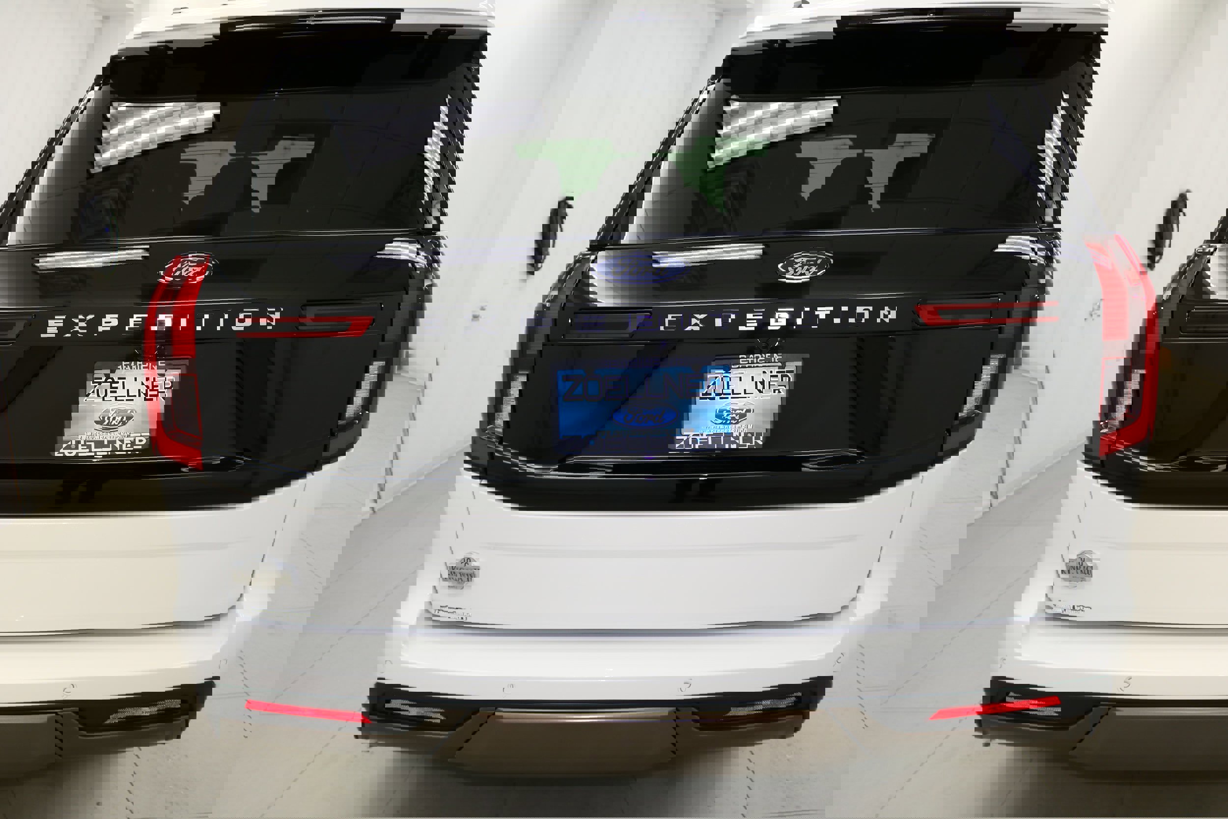 New 2025 Ford Expedition King Ranch image 6