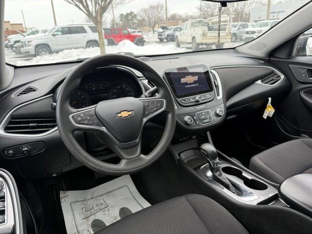 Used 2022 Chevrolet Malibu LS image 15