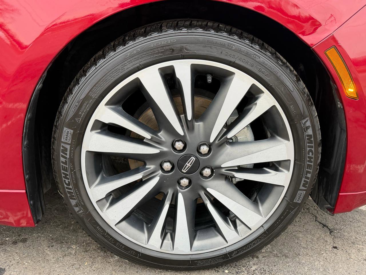 Used 2017 Lincoln MKZ Reserve w/ Climate Package image 32