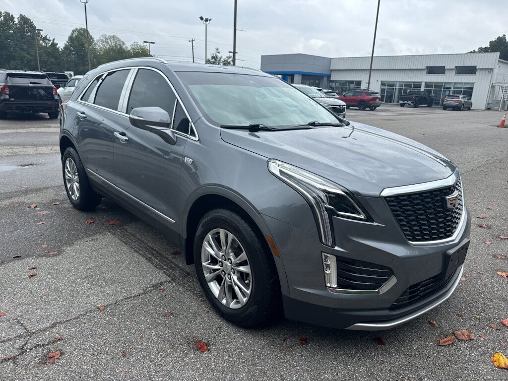 Used 2020 Cadillac XT5 Premium Luxury FWD image 3
