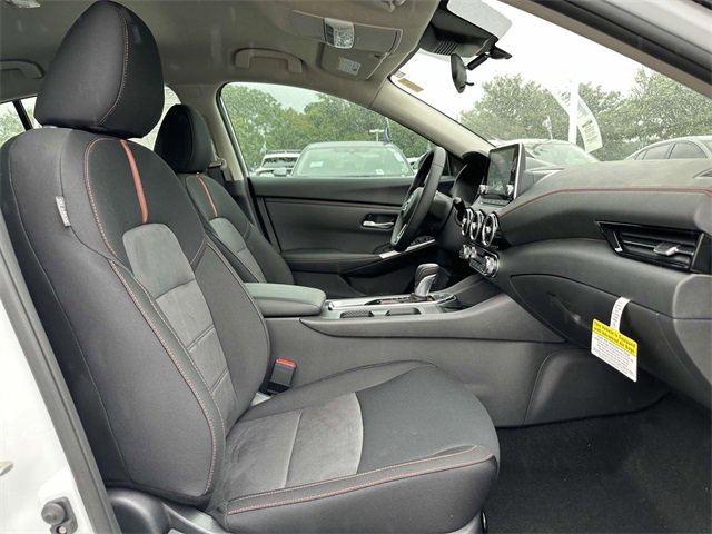 New 2025 Nissan Sentra SR w/ Trunk Package image 10