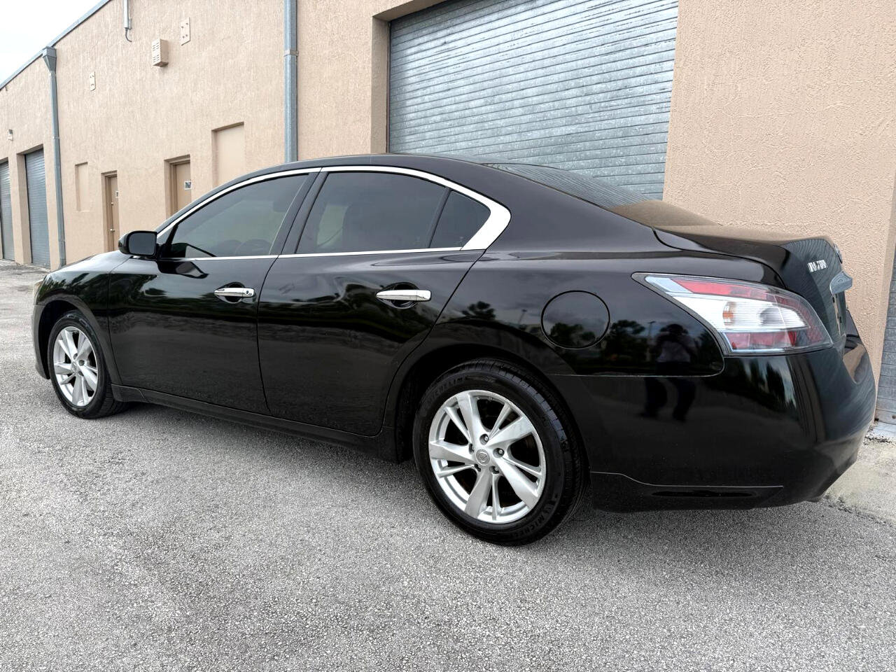 Used 2012 Nissan Maxima 3.5 S FWD image 11