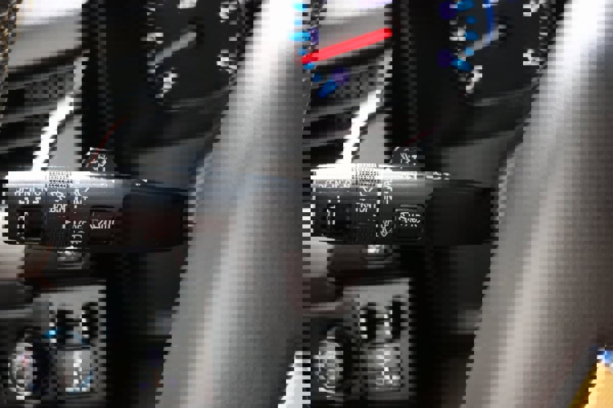 Used 2019 Chevrolet Suburban Premier image 27