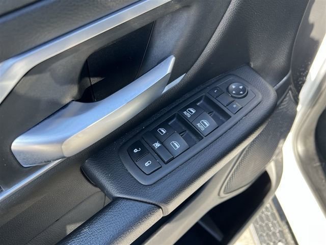 Used 2022 RAM 1500 Big Horn AWD/4WD image 25