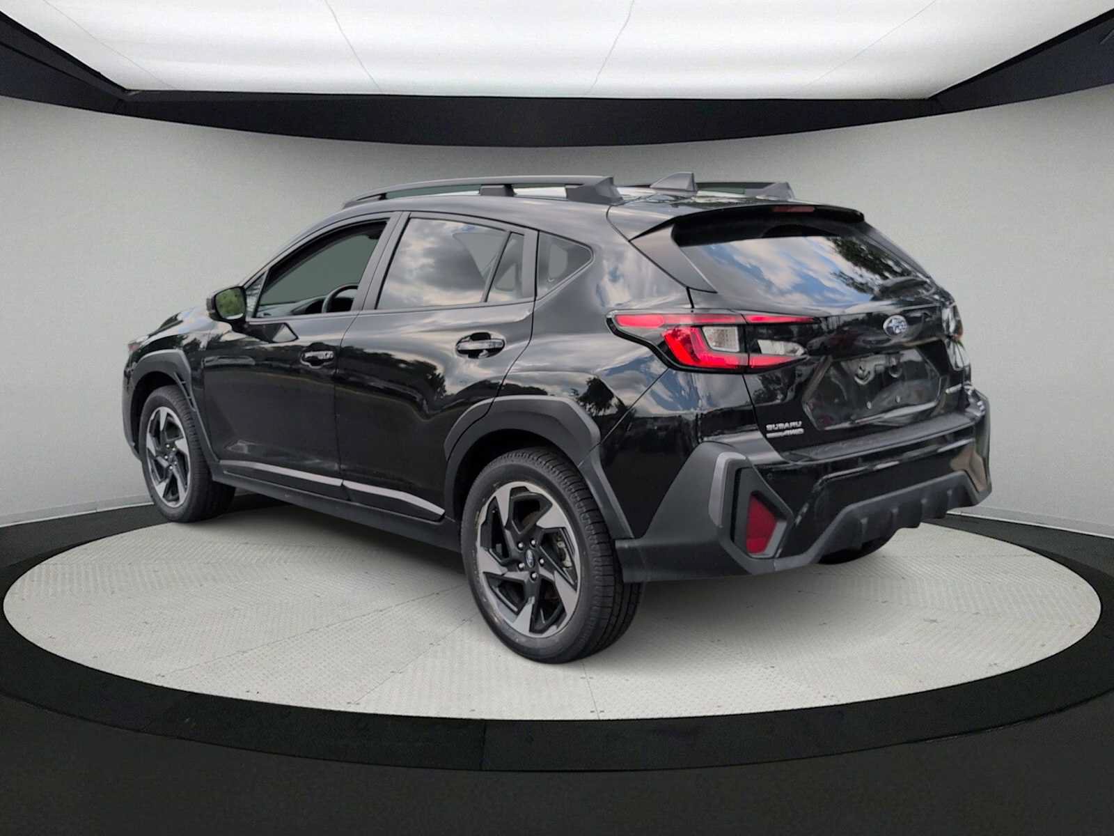 Certified 2024 Subaru Crosstrek 2.5i Limited w/ Crosstrek Mirror Package AWD/4WD image 6