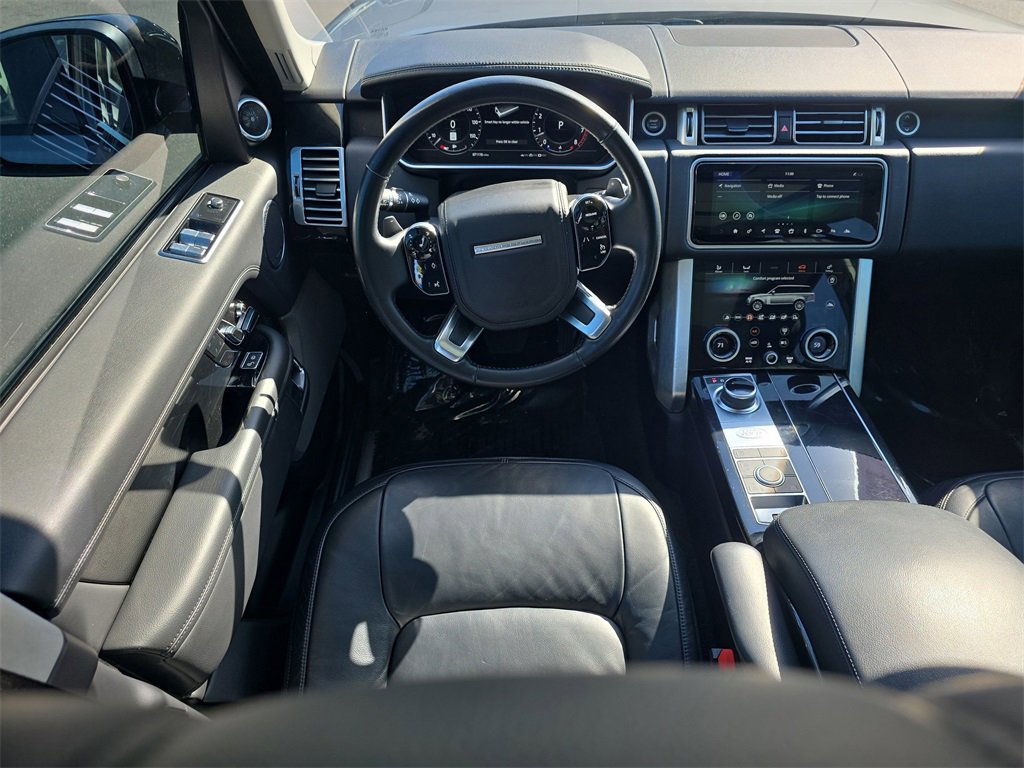 Used 2020 Land Rover Range Rover Base image 14