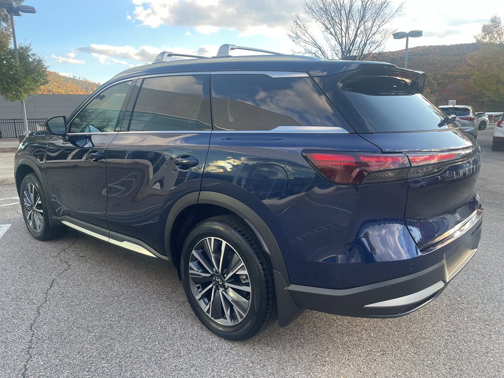 New 2026 INFINITI QX60 Luxe image 5