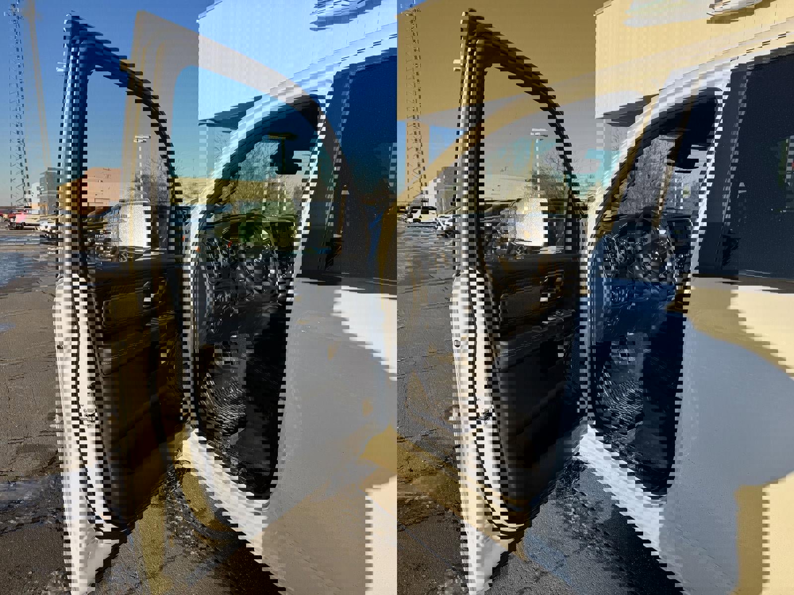 Used 2025 RAM 1500 Big Horn image 9