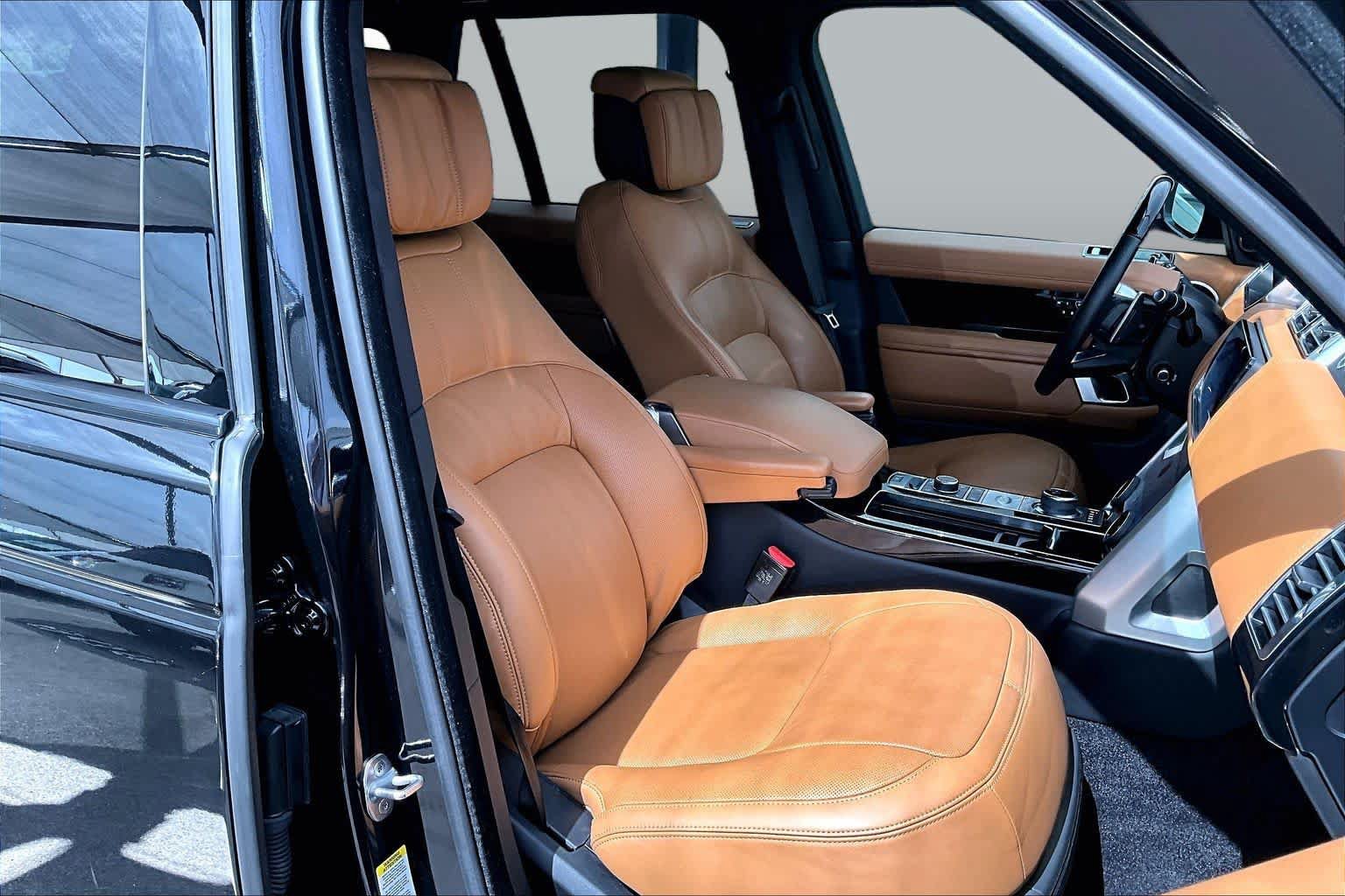 Used 2022 Land Rover Range Rover Autobiography AWD/4WD image 9