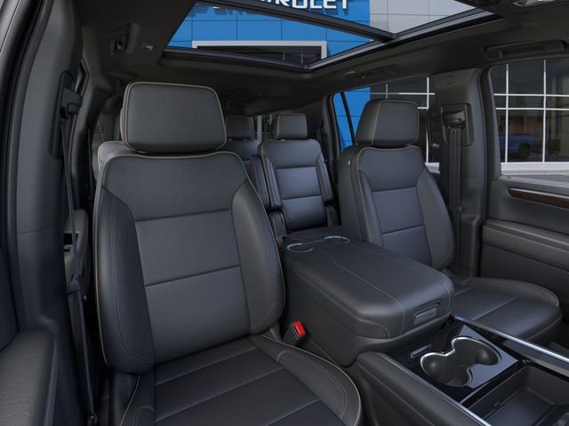 New 2026 Chevrolet Suburban Premier w/ Sun And Tow Package image 17