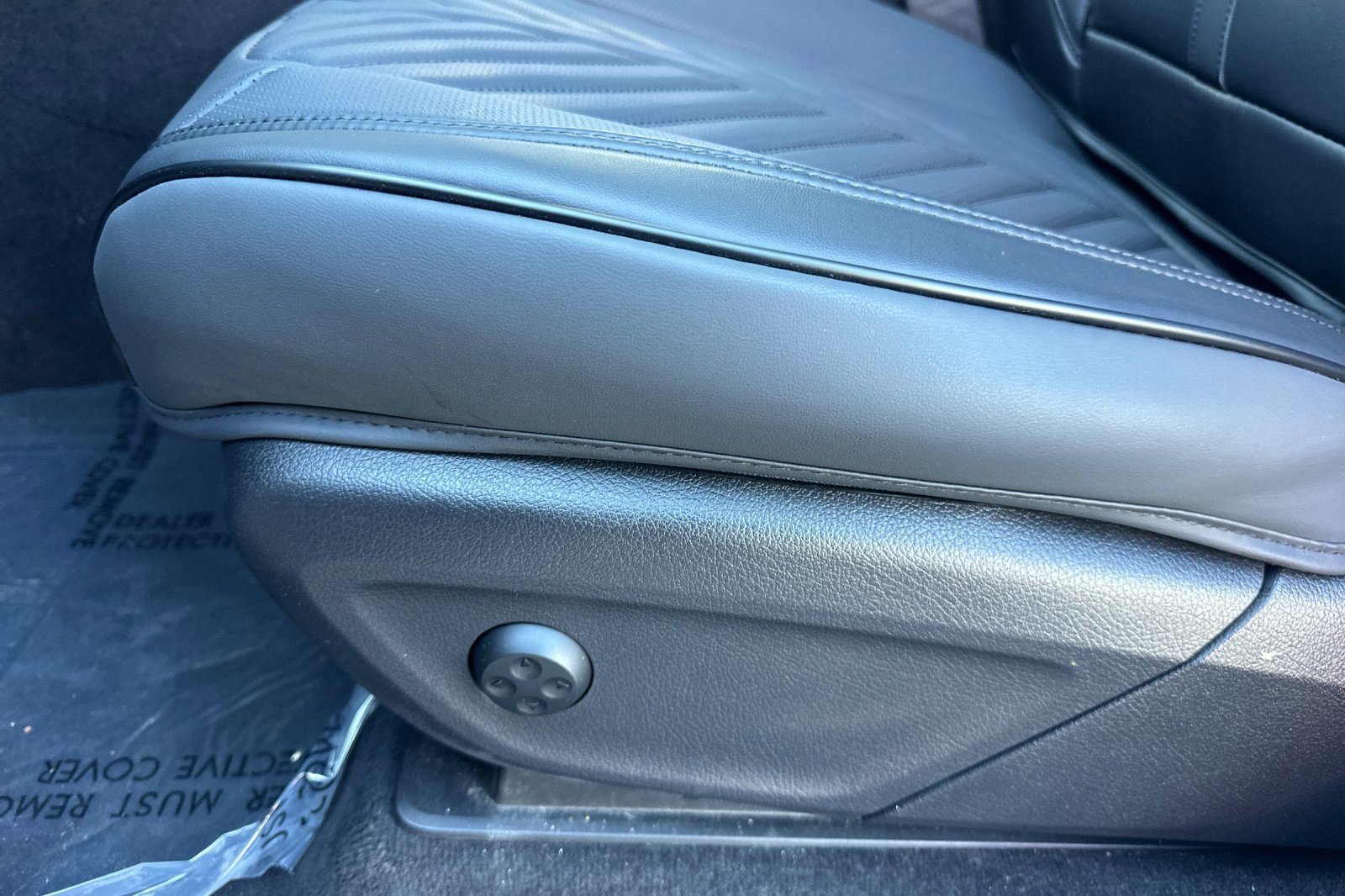 Used 2020 Mercedes-Benz GLS 450 4MATIC image 14