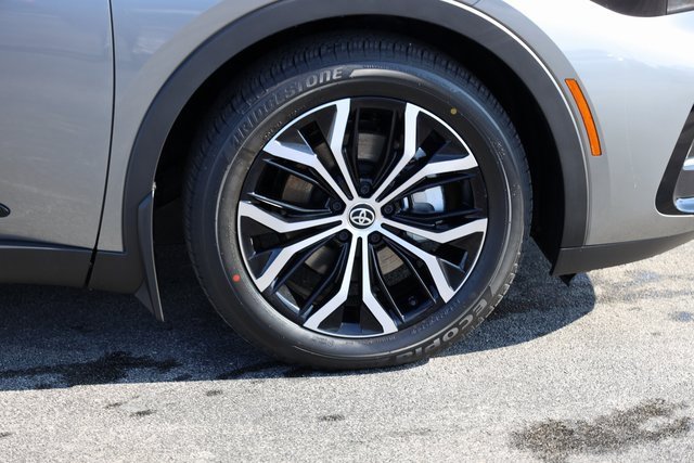 New 2026 Toyota Crown Limited image 9