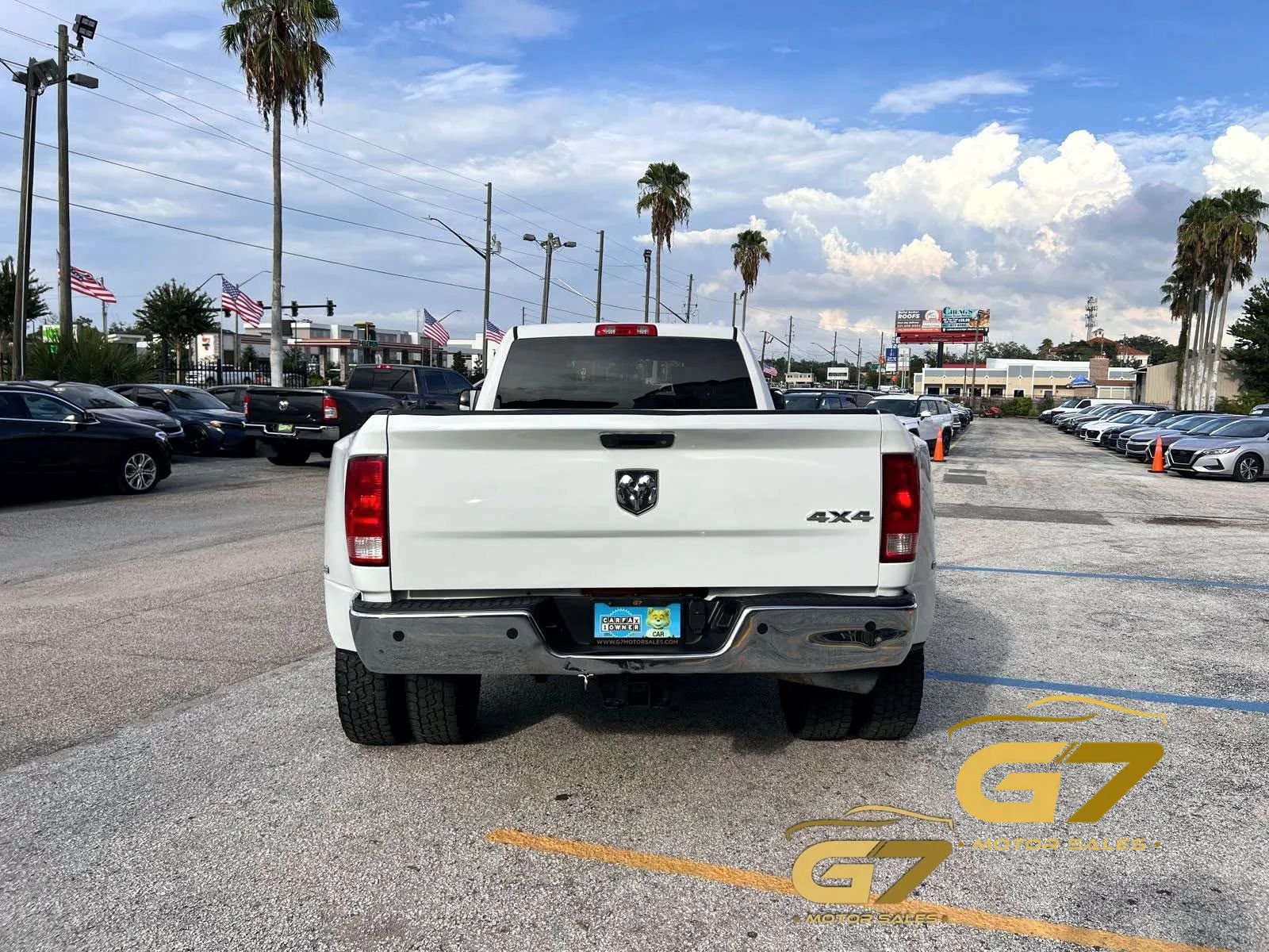 Used 2017 RAM 3500 Tradesman w/ Chrome Appearance Group AWD/4WD image 3