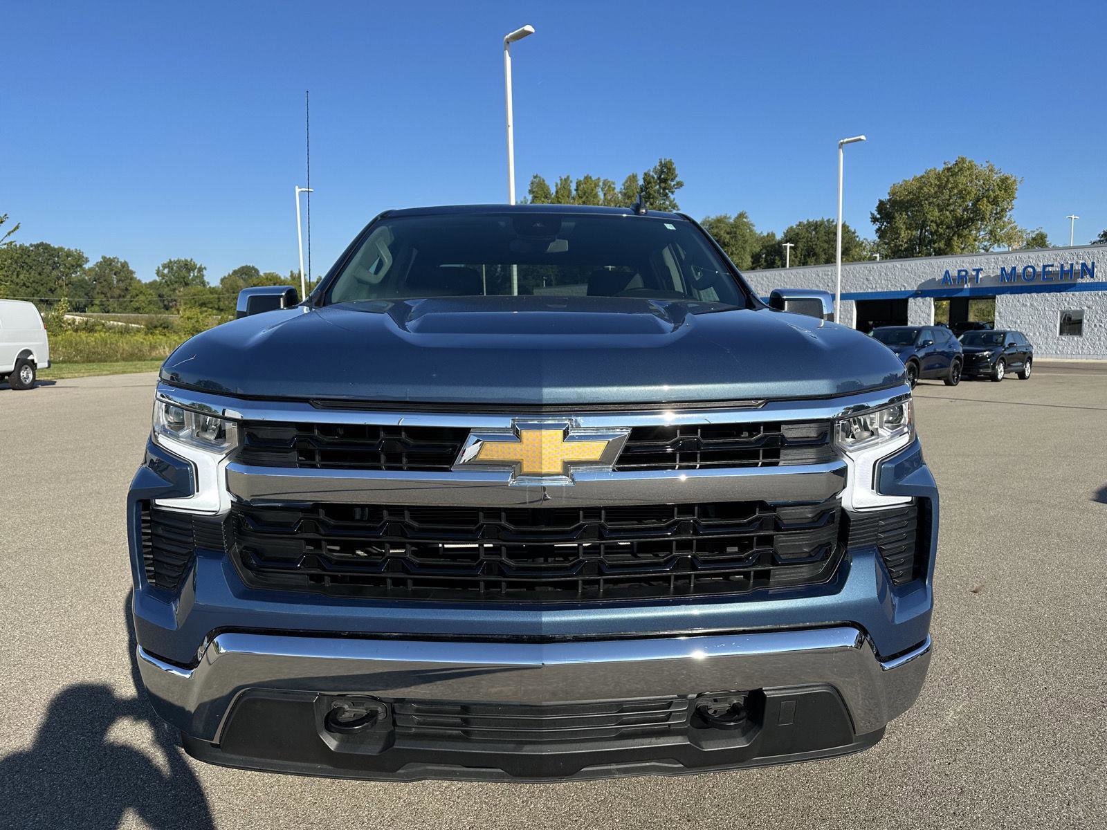 Used 2024 Chevrolet Silverado 1500 LT image 11
