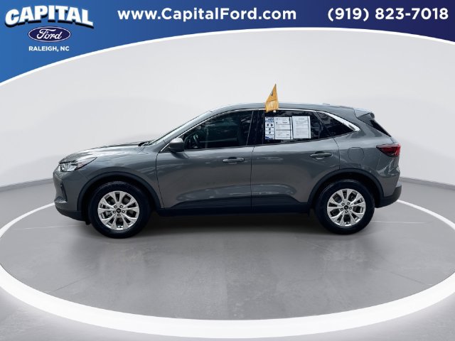 Certified 2023 Ford Escape Active w/ Tech Pack #1 FWD image 5