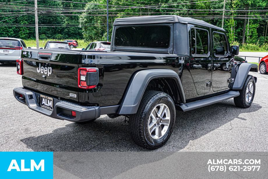 Used 2022 Jeep Gladiator Overland w/ LED Lighting Group AWD/4WD image 5
