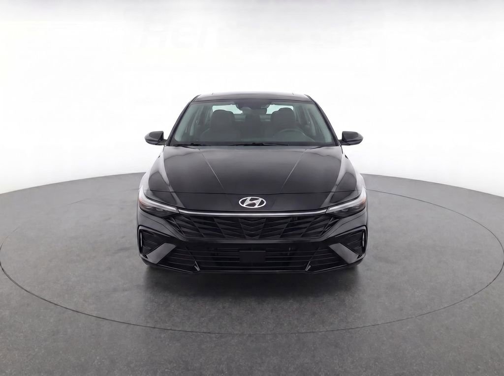 Used 2026 Hyundai Elantra Sport FWD image 5
