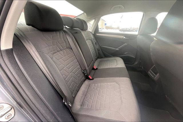 Used 2021 Volkswagen Passat 2.0T S image 26