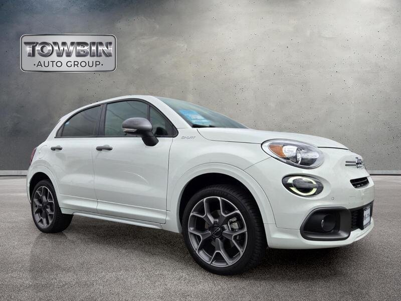 Used 2022 FIAT 500X Sport w/ Sport Value Package AWD/4WD image 2
