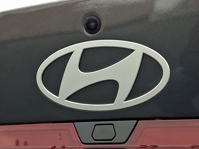 Used 2024 Hyundai Elantra SEL w/ Convenience Package image 30