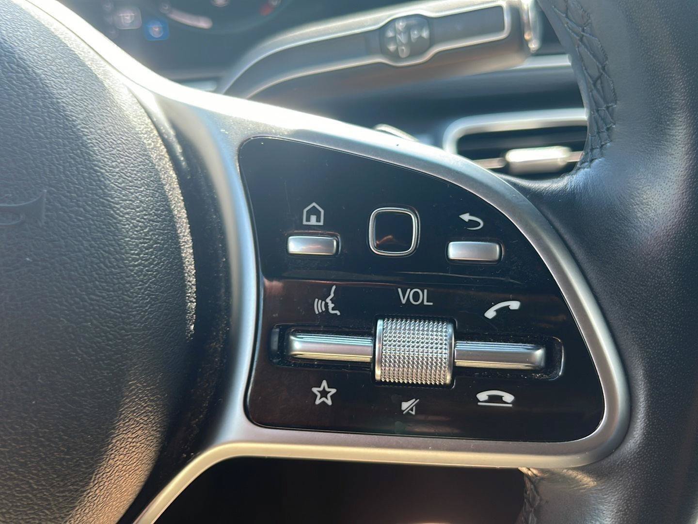 Used 2021 Mercedes-Benz GLE 350 4MATIC image 30