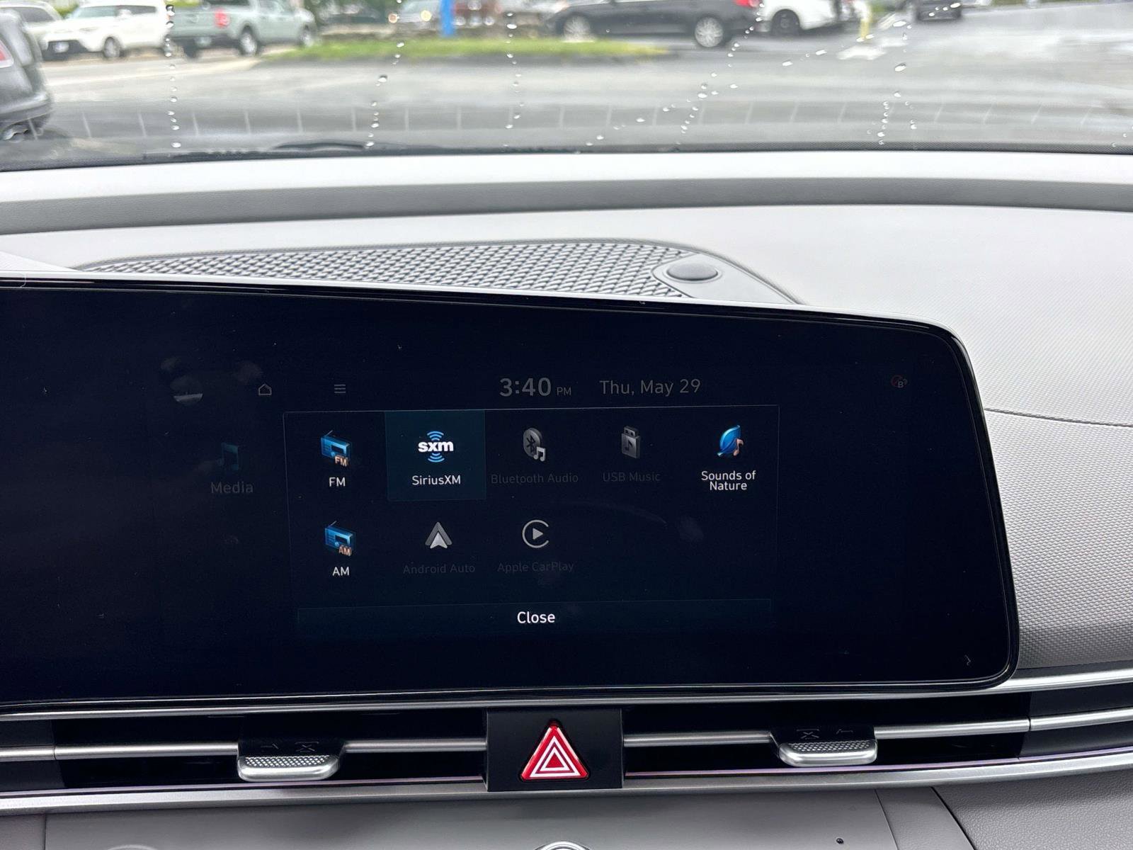 Used 2024 Hyundai Elantra Blue image 22