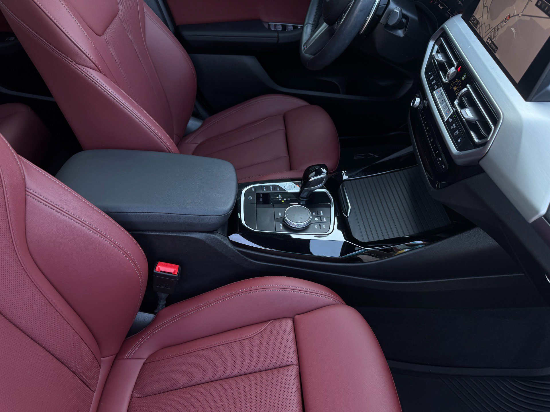 Used 2023 BMW X3 sDrive30i w/ M Sport Package image 25