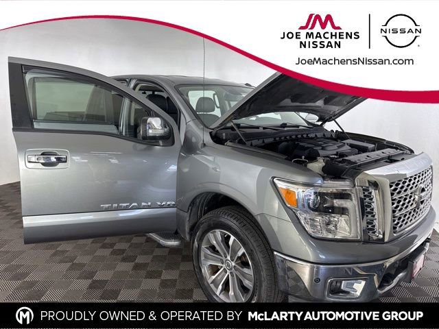 Used 2018 Nissan Titan SL image 12
