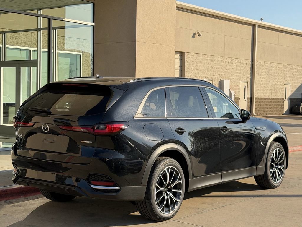 New 2025 MAZDA CX-70 Plug-In Hybrid w/ Premium Pkg image 4