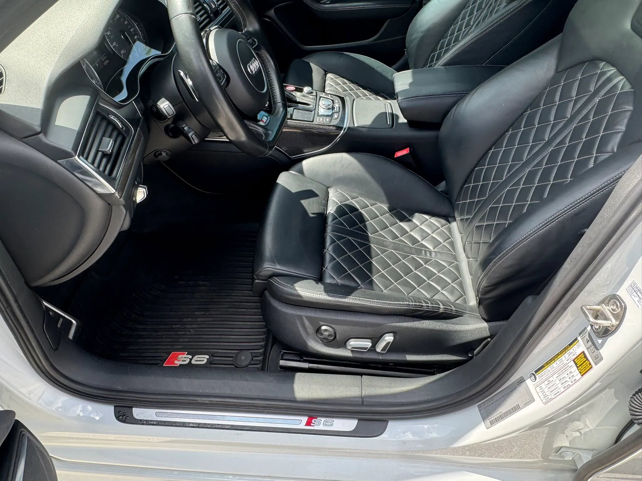 Used 2018 Audi S6 Premium Plus w/ S Sport Package AWD/4WD image 20