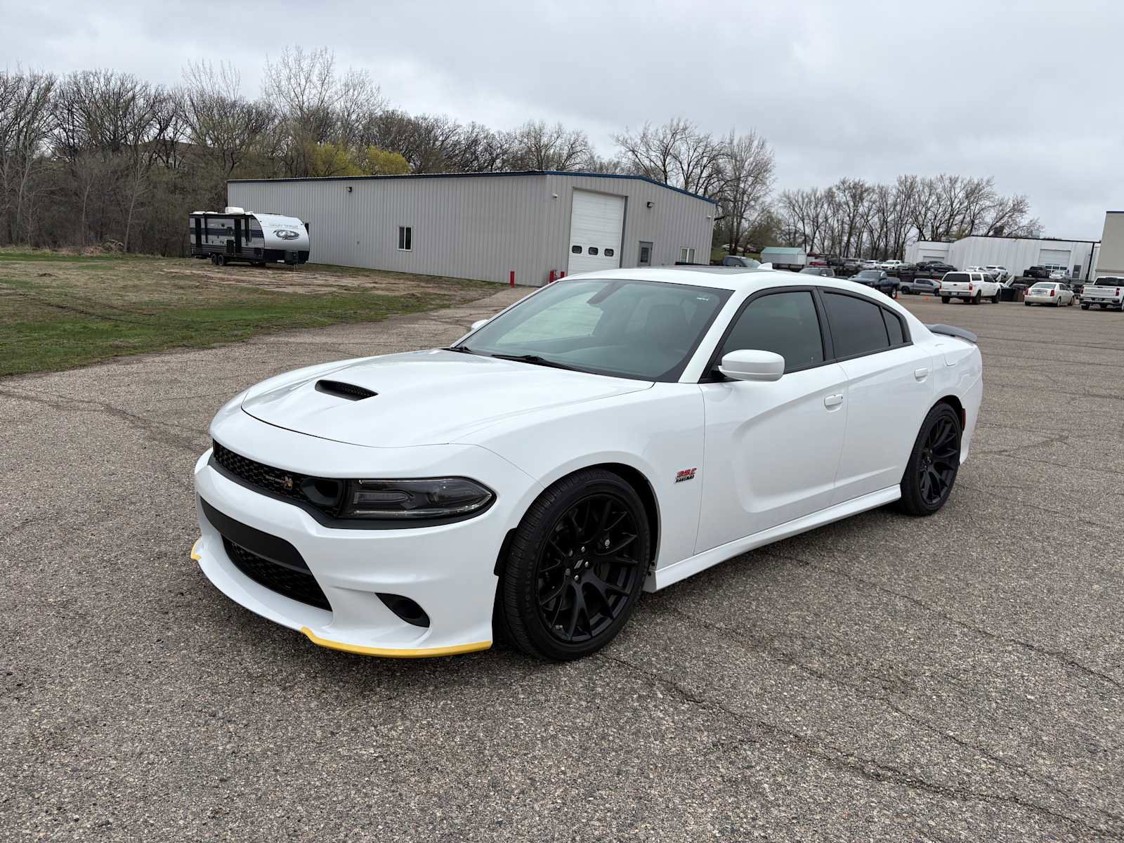Used 2019 Dodge Charger Scat Pack w/ Dynamics Package RWD image 1