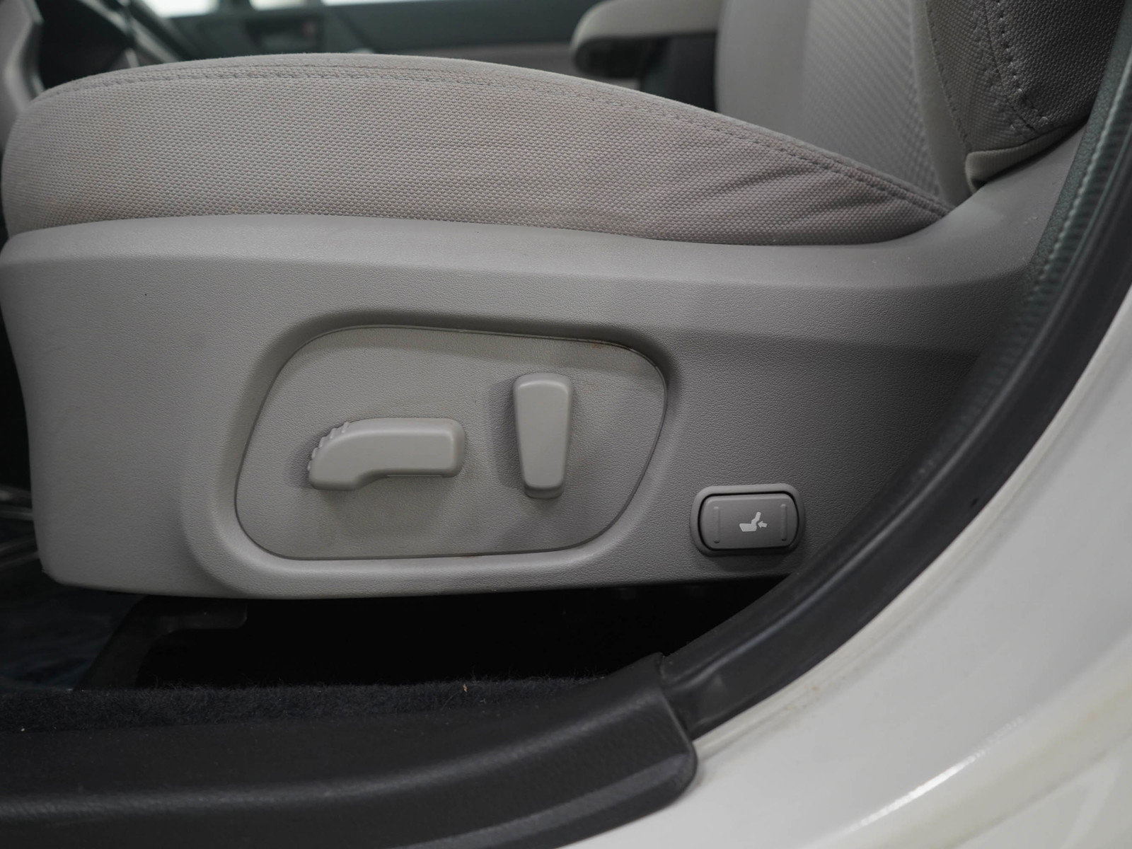 Used 2015 Subaru Forester 2.5i Premium w/ Popular Package #2 image 21