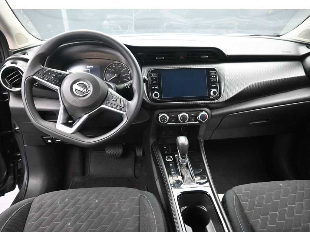 Used 2024 Nissan Kicks SV FWD image 10