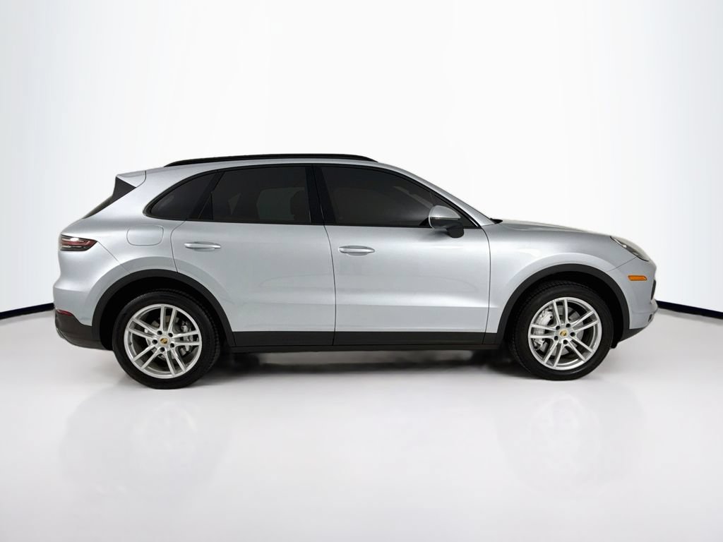 Certified 2023 Porsche Cayenne AWD/4WD image 8