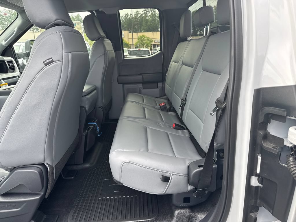 New 2026 Ford F550 2WD Supercab Super Duty image 24