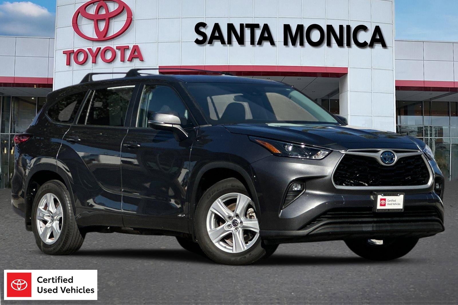 Certified 2023 Toyota Highlander LE