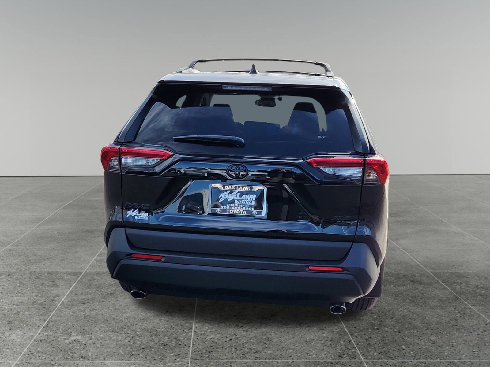 New 2025 Toyota RAV4 XLE image 6