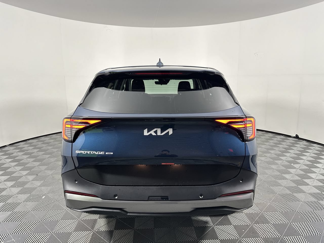 New 2027 Kia Sportage S FWD image 20