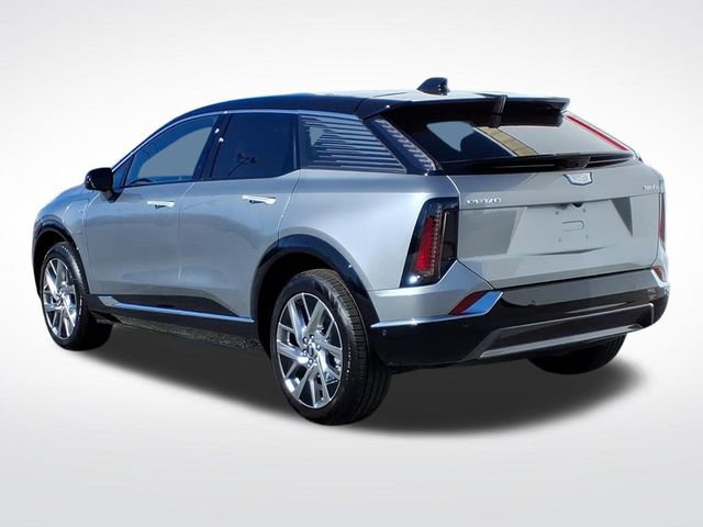 New 2026 Cadillac Optiq Luxury 2 video 3