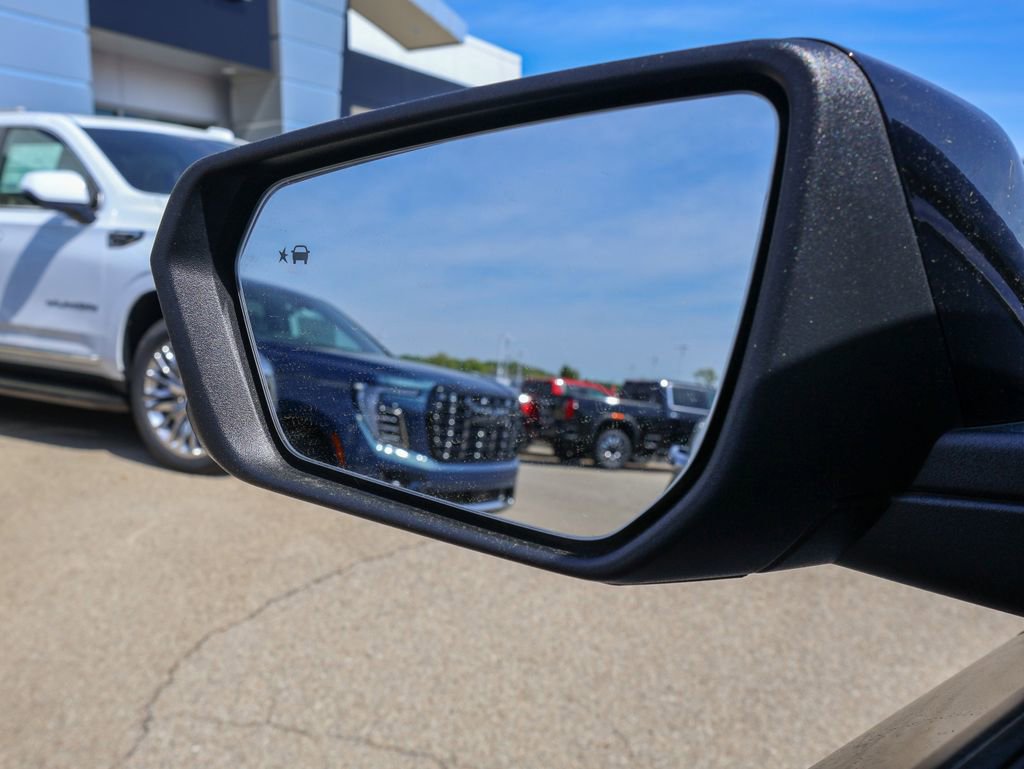 Used 2024 GMC Terrain Denali w/ Black Diamond Edition image 28