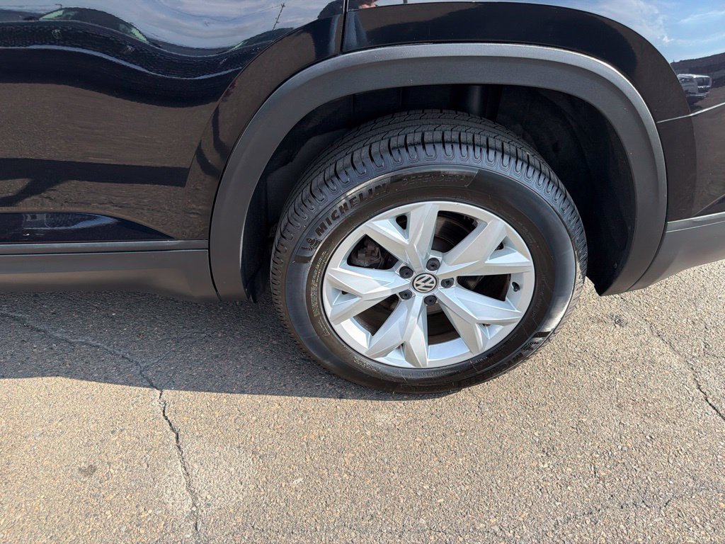 Used 2018 Volkswagen Atlas Launch Edition AWD/4WD image 31