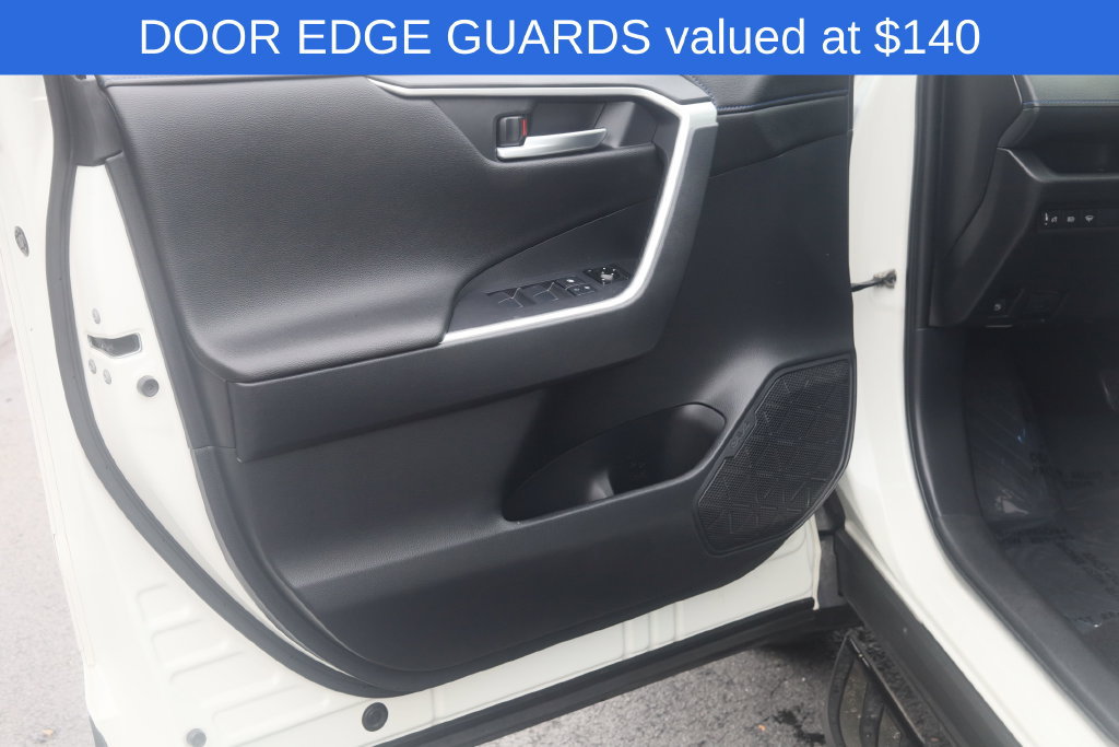 Used 2019 Toyota RAV4 XSE w/ XSE Weather Package AWD/4WD image 6