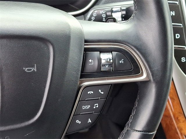 Used 2019 Lincoln Nautilus Reserve w/ Drivers Assistance Package image 23