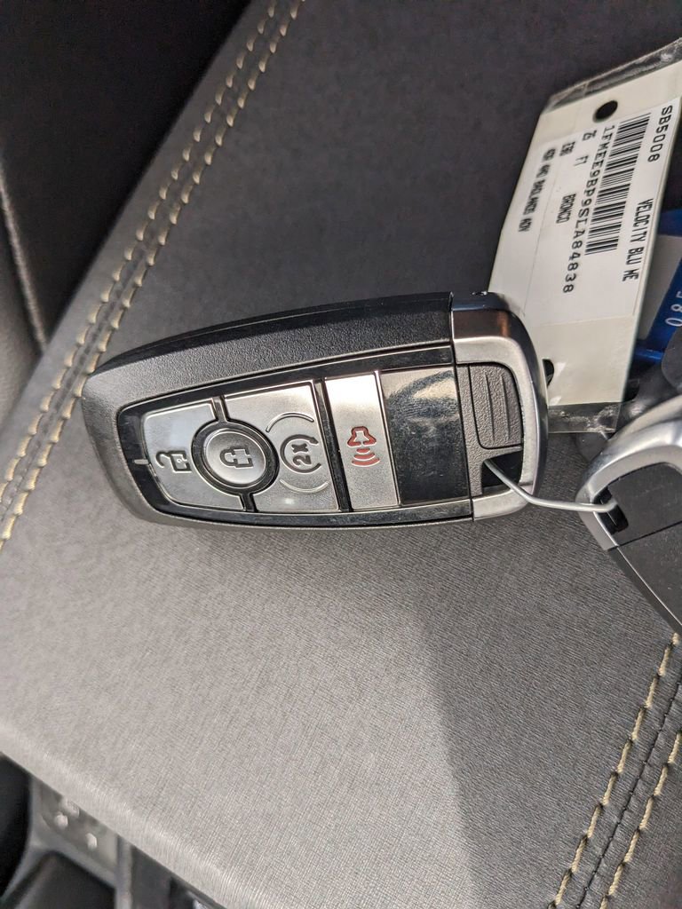 New 2025 Ford Bronco Badlands image 31